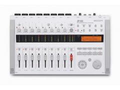 Zoom R16 Recorder